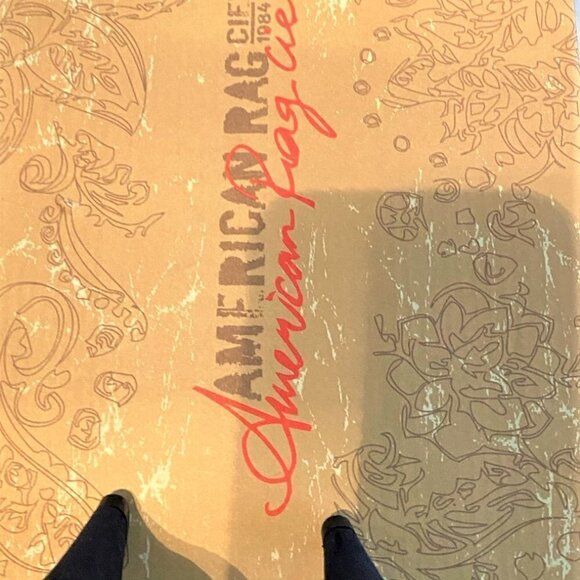 NWT American Rag CIE Navy Felix Pump Like Velvet - Picture 14 of 16